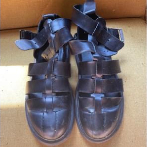 COPY - Doc Martens - Picture 1 of 3